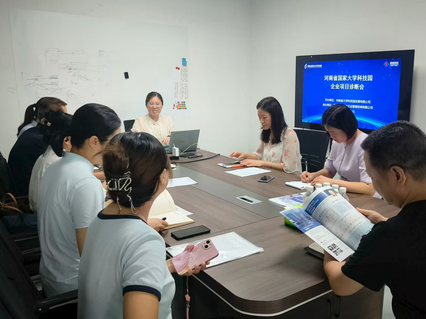 捕鱼游戏平台
大科园公司组织开展园区企业“问诊”活动 捕鱼游戏平台
大科园公司组织开展园区企业“问诊”活动