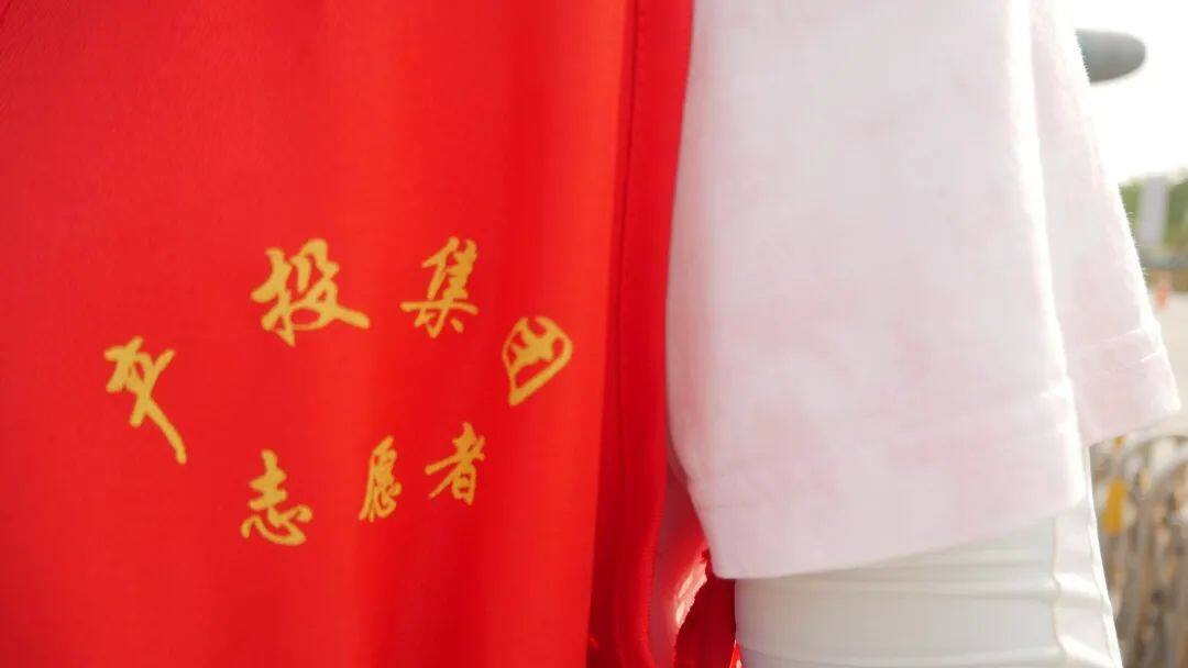 镜头特写 | 顶高温 战酷暑 端午假期我在岗 图片