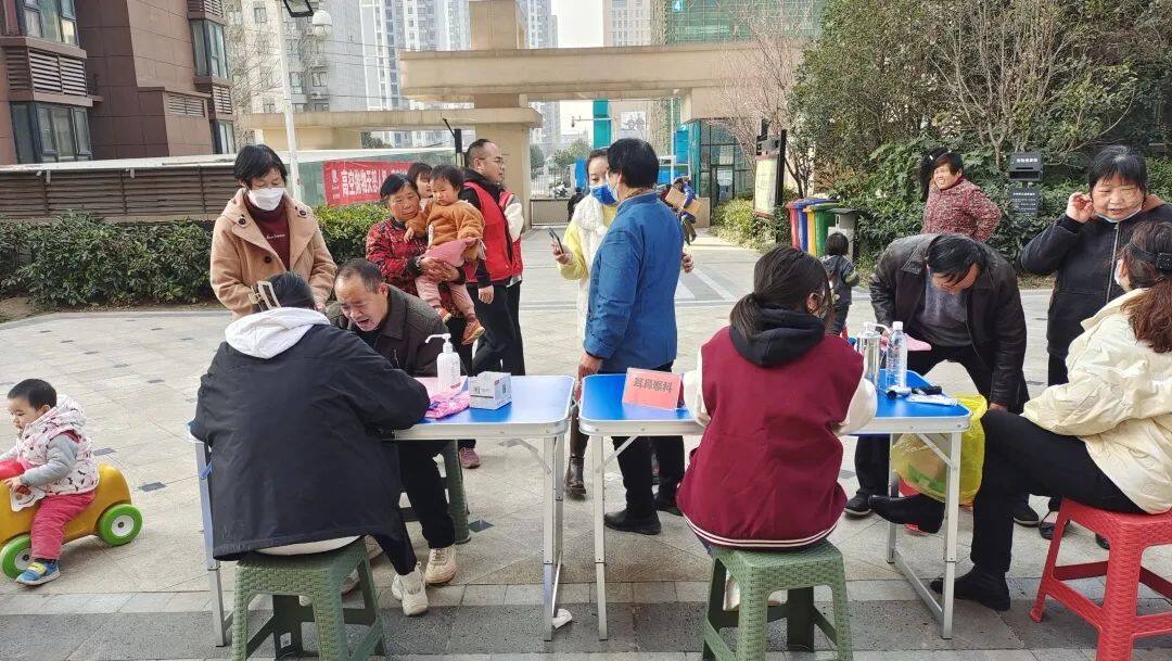 公益行动丨捕鱼游戏平台
高新城党支部开展关爱听力健康公益活动 图片